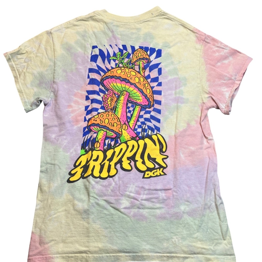 DGK Trippin Shirt Mens Small Tie-Dye Psychodalic Mushroom Streetwear Skater